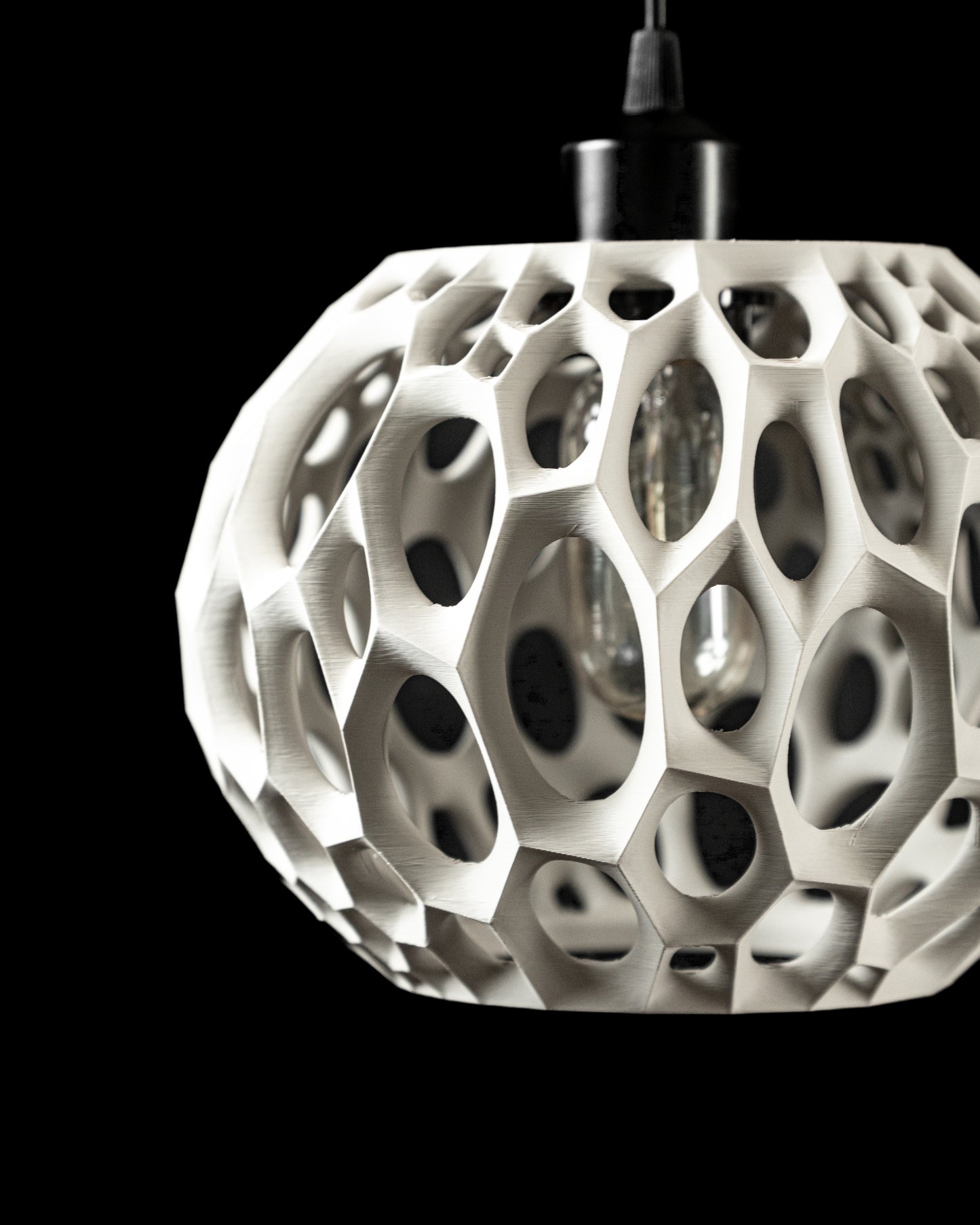 Pendelleuchte „Cello Sphere“ – 3D-gedruckter Lampenschirm im organischen Zell-Design