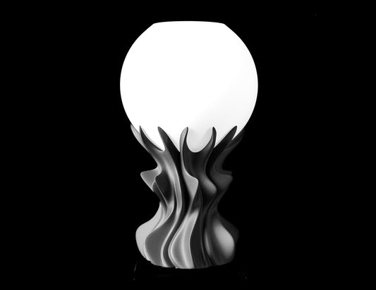 "LUMORA" Design-Stehlampe 3D-gedruckt – Modernes Lichtobjekt