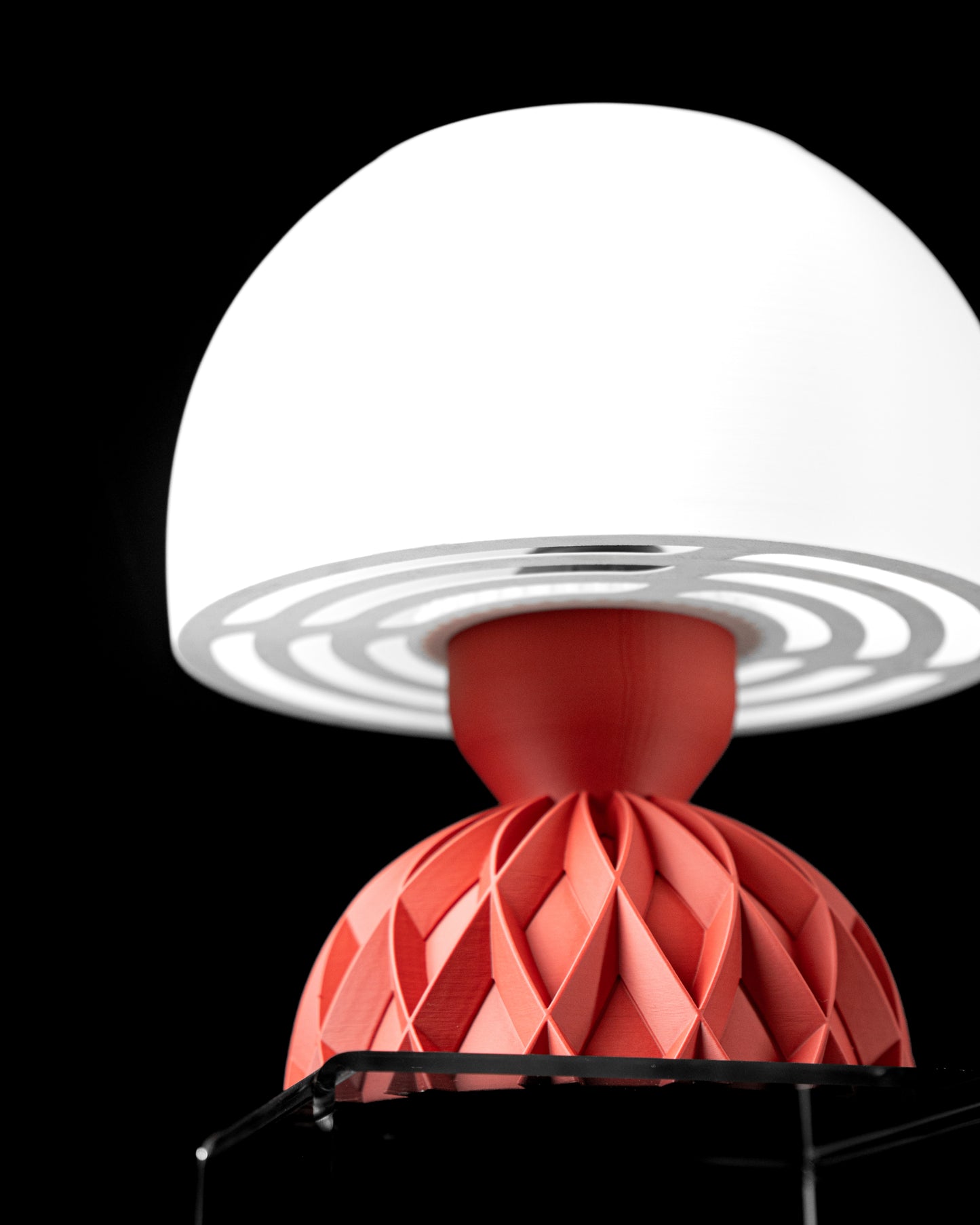 Tischlampe „Luma Domo“ – 3D-gedruckte Designerlampe mit organischer Struktur
