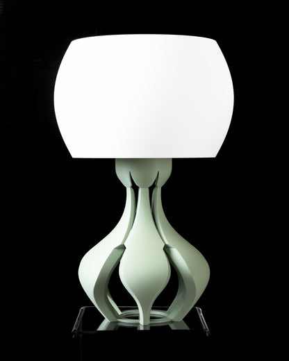 Tischlampe „Flora Glow“ – 3D-gedruckte Designlampe in floral-skulpturalem Look