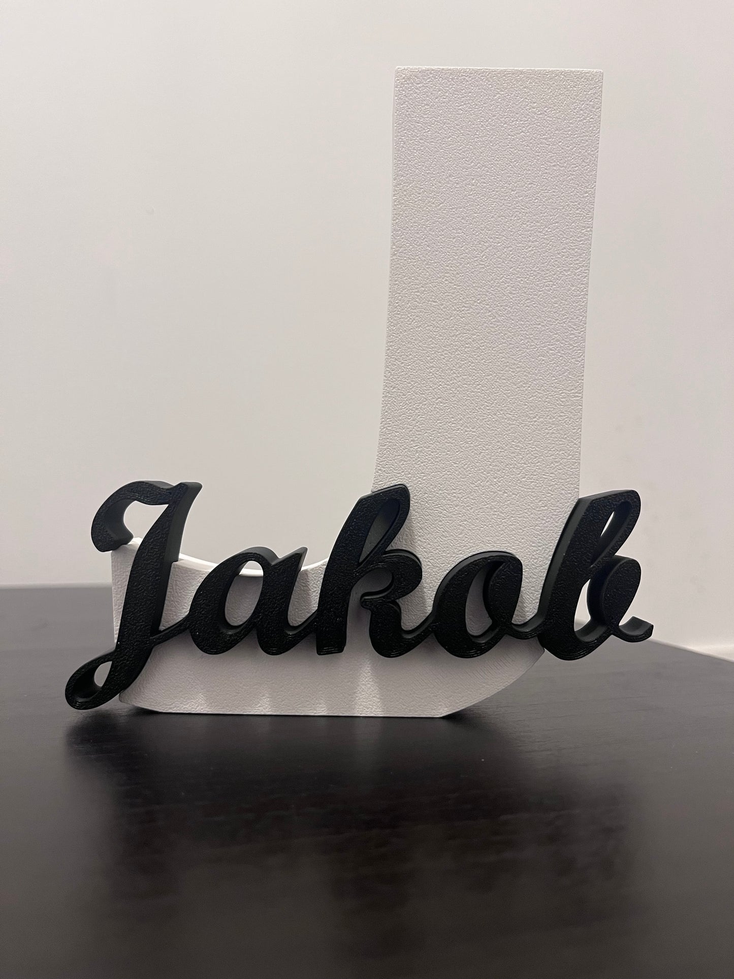 Personalisiertes 3D-Namensschild mit Initiale